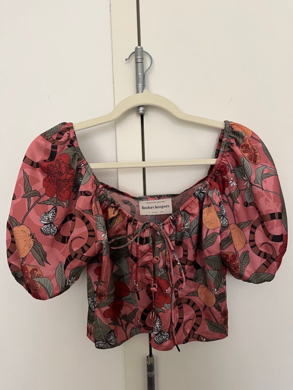 Finders Keepers Pink Botanical Puff-Sleeve Tie Front Top